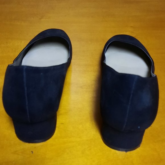 Aldo Low-heeled Black Dress Shoes, Size 8 - Picture 4 of 6